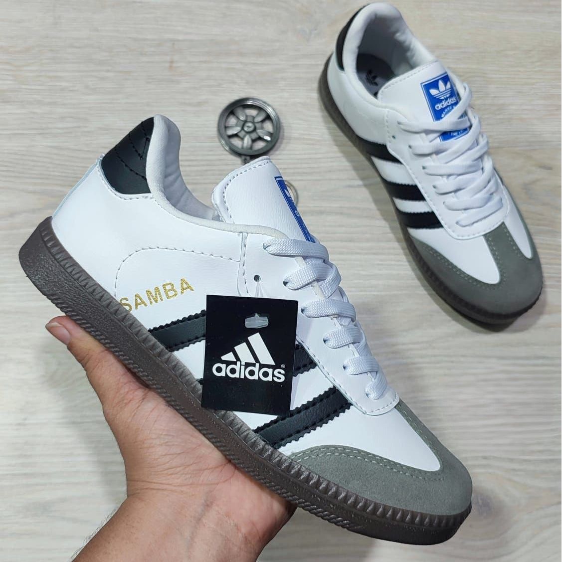 Gray helmet for bikers